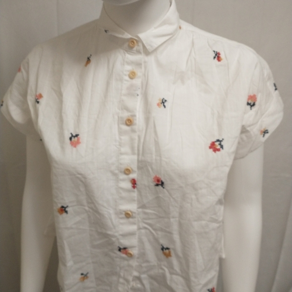 Madewell Tops - Madewell Floral White Button down